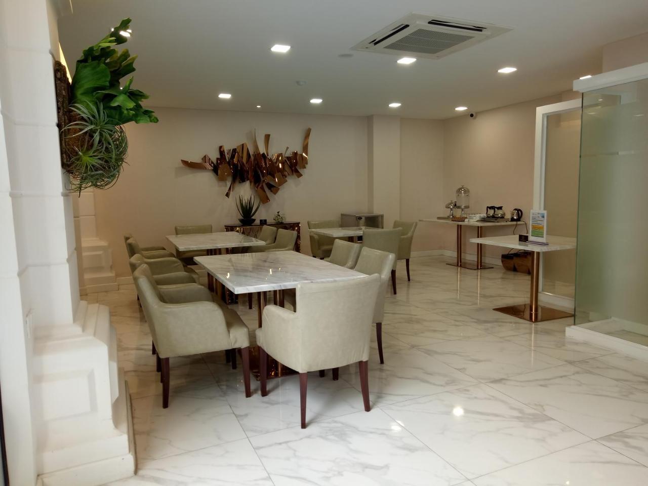 V Boutique Hotel Phnom Penh Ngoại thất bức ảnh